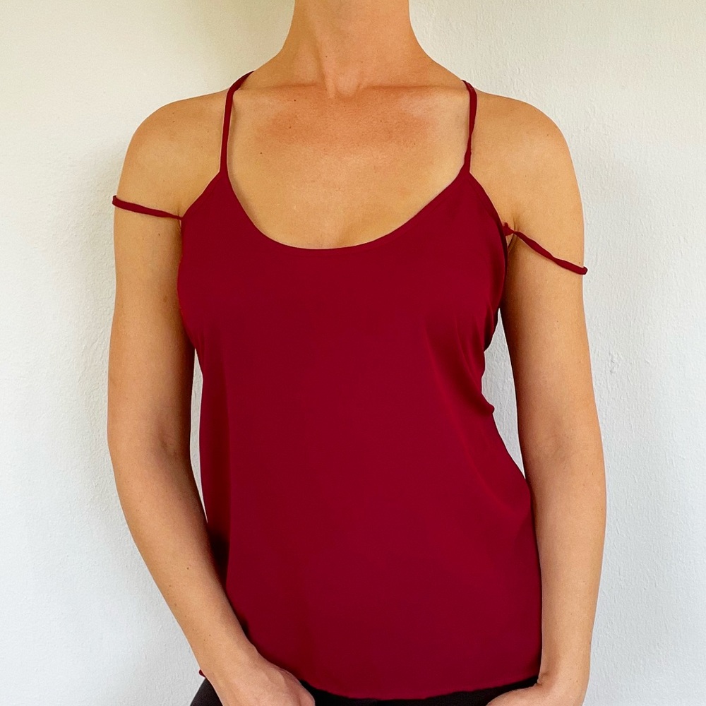 Charlotte Russe maroon strappy cutout tank size medium